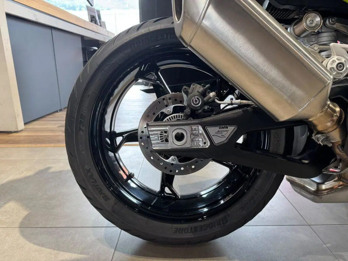 Bmw S 1000 R (2025 - 27) (12)
