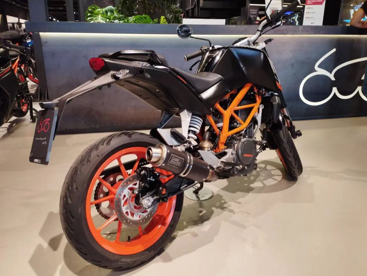 KTM 390 Duke ABS (2012 - 16) (4)