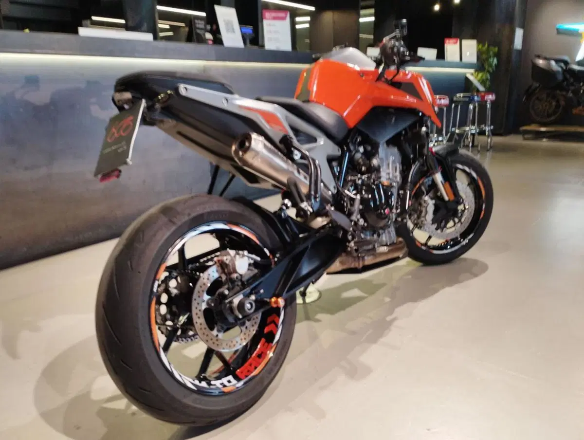 KTM 790 Duke L (2019 - 20) (4)