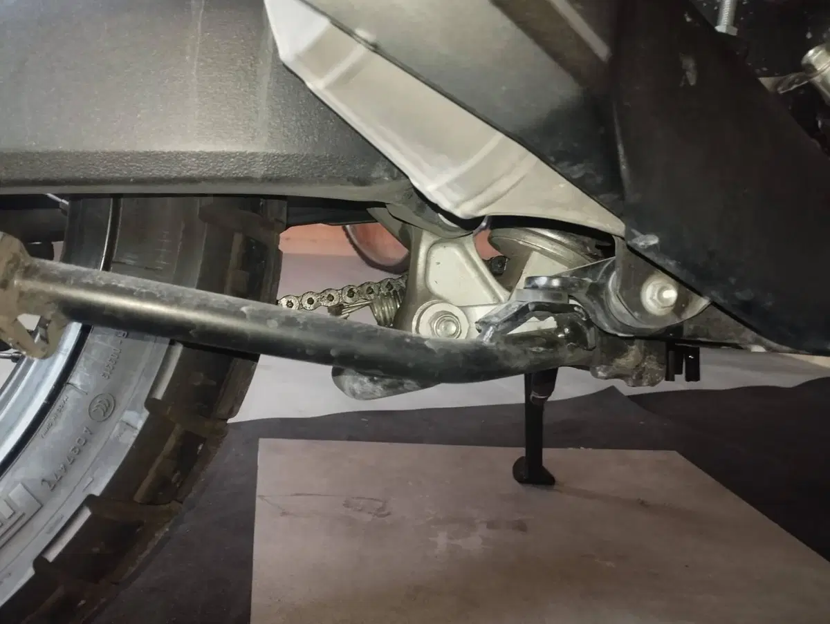 Honda Africa Twin CRF 1000L ABS (2016 - 17) (9)