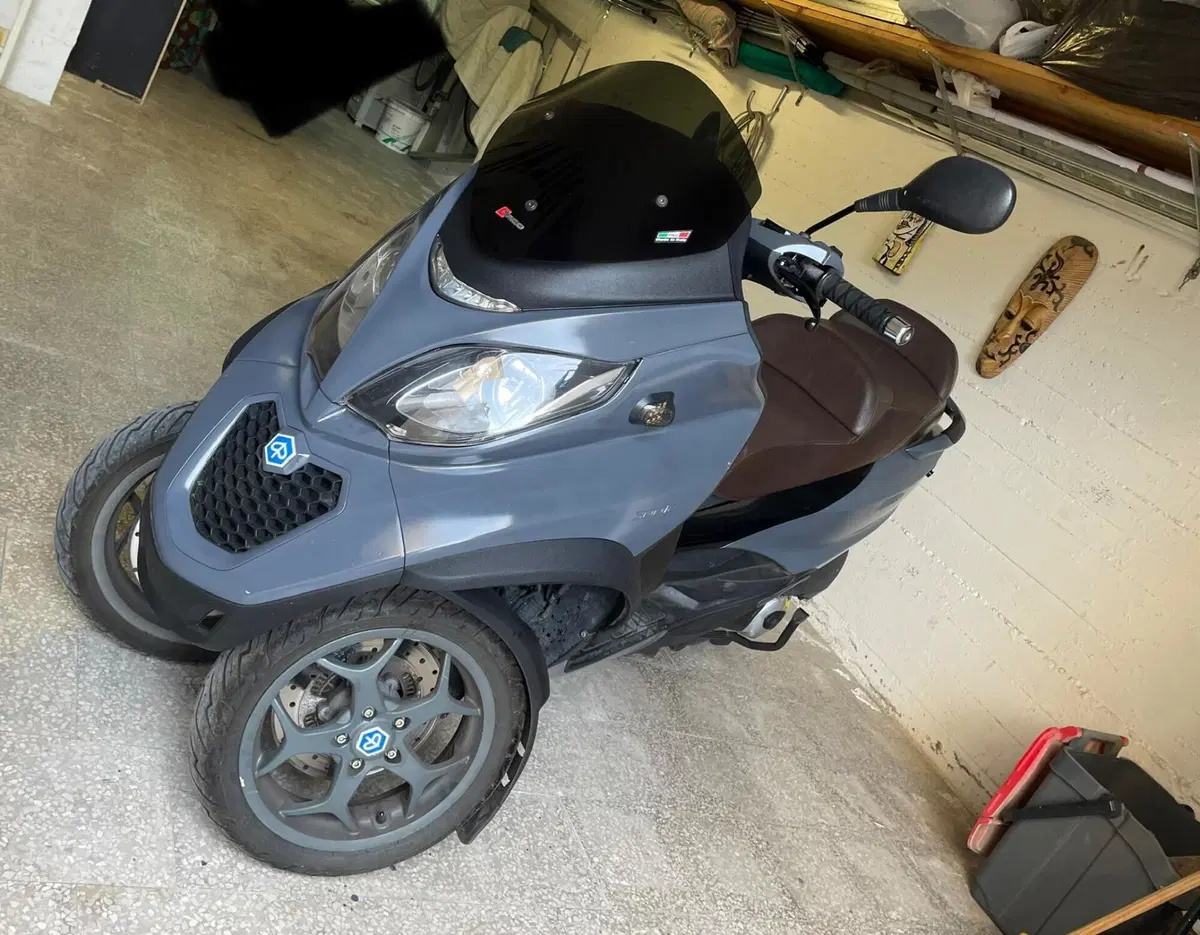 Piaggio Mp3 300 ie Business LT ABS (2014 - 16) (3)