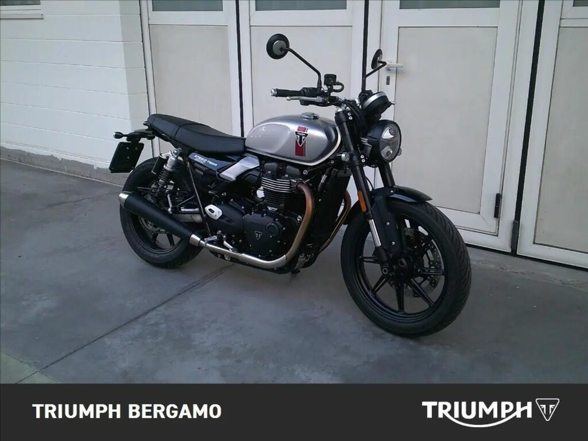 Triumph Speed Twin 900 (2025 - 26) (2)