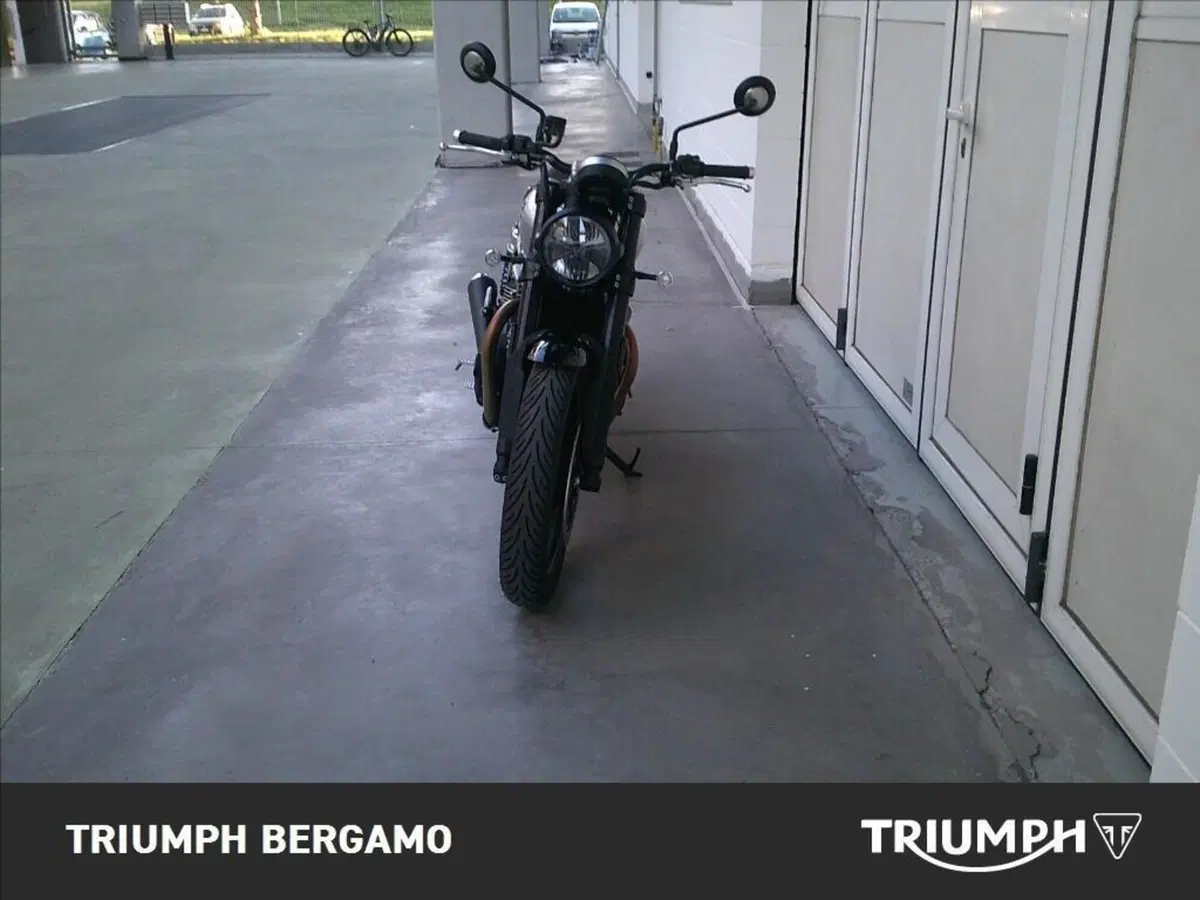 Triumph Speed Twin 900 (2025 - 26) (5)