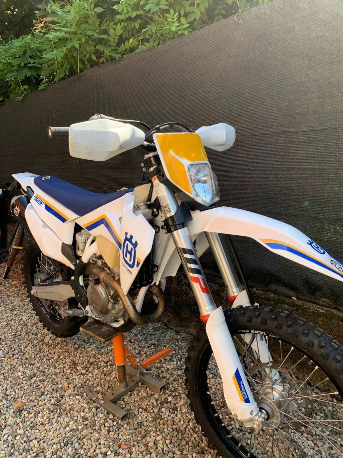 Husqvarna FE 250 Heritage (2023)