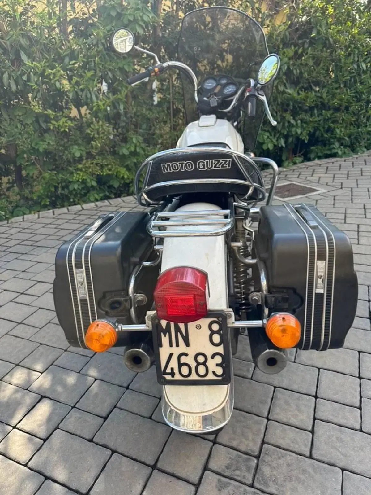 Moto Guzzi California 2 (4)