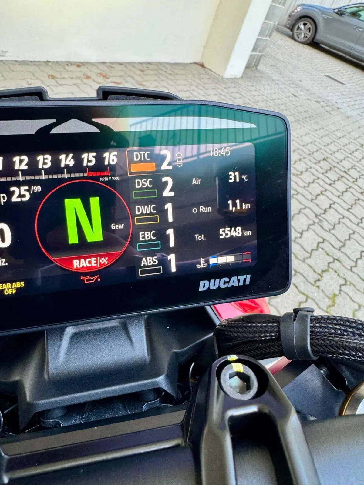Ducati Streetfighter V4 S (2025 - 26) (6)