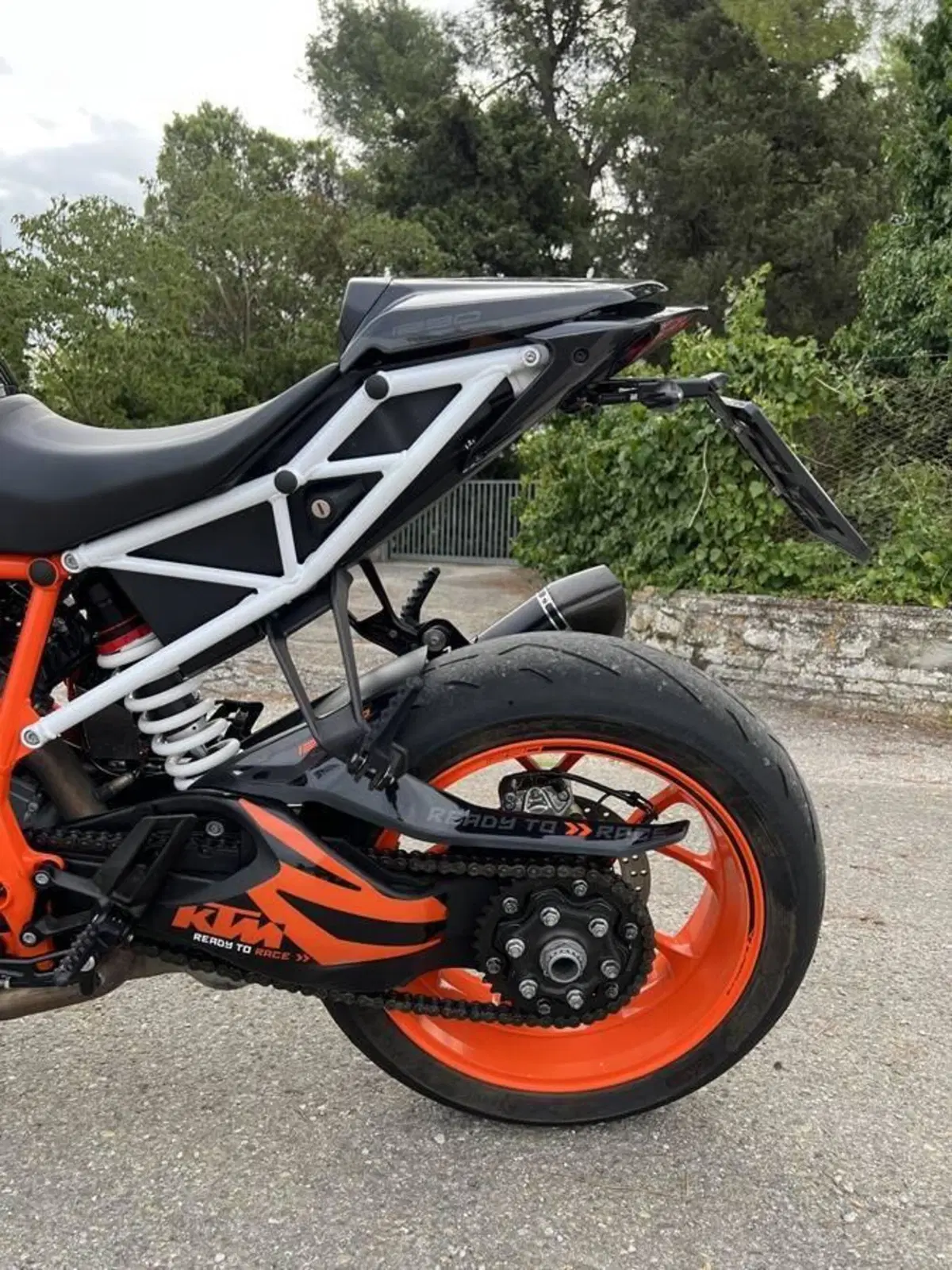 KTM 1290 Super Duke R (2019) (8)