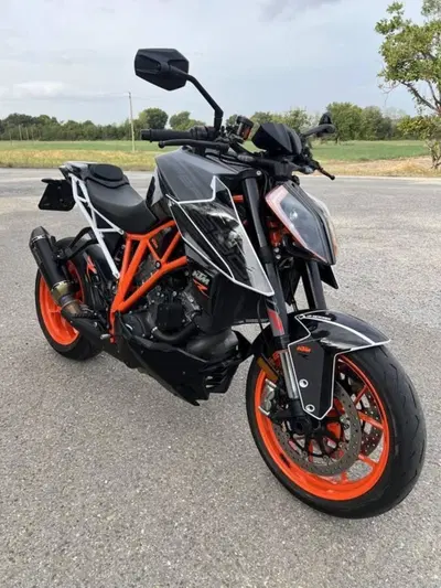 KTM 1290 Super Duke R (2019) usata