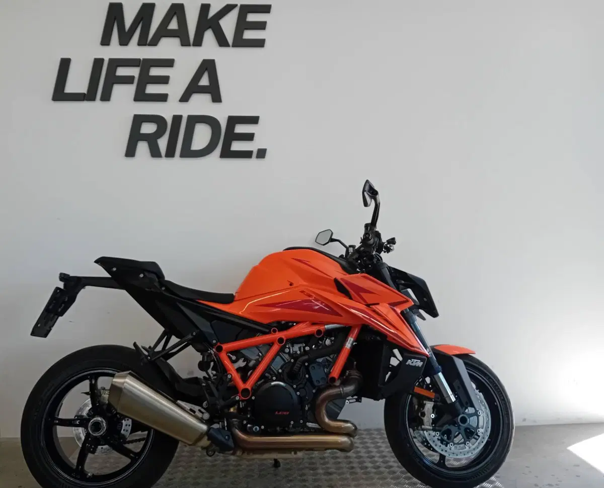 KTM 1390 Super Duke R EVO (2024 - 26)