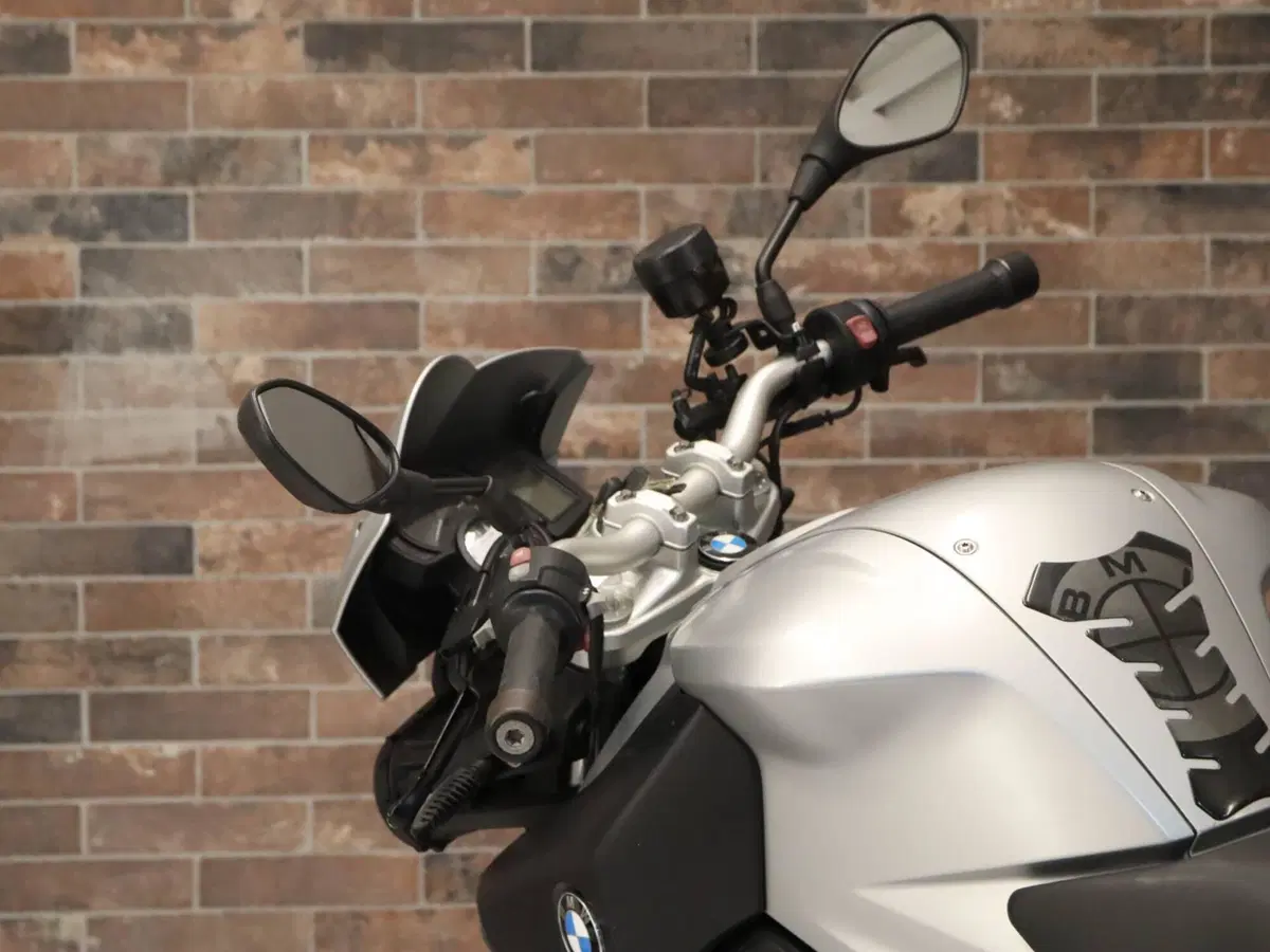 Bmw F 800 R (2009 - 11) (9)