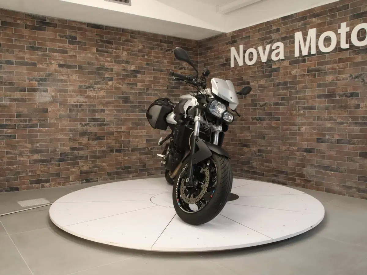 Bmw F 800 R (2009 - 11) (5)