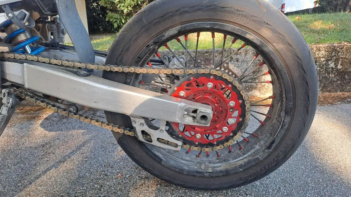 Honda CRF 450R (2019) (9)