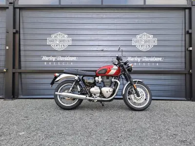 Triumph Bonneville T120 Elvis (2024 - 26) usata