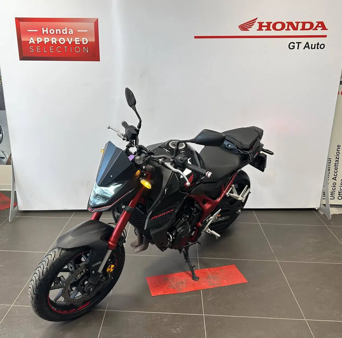 Honda CB 750 Hornet (2023 - 24)