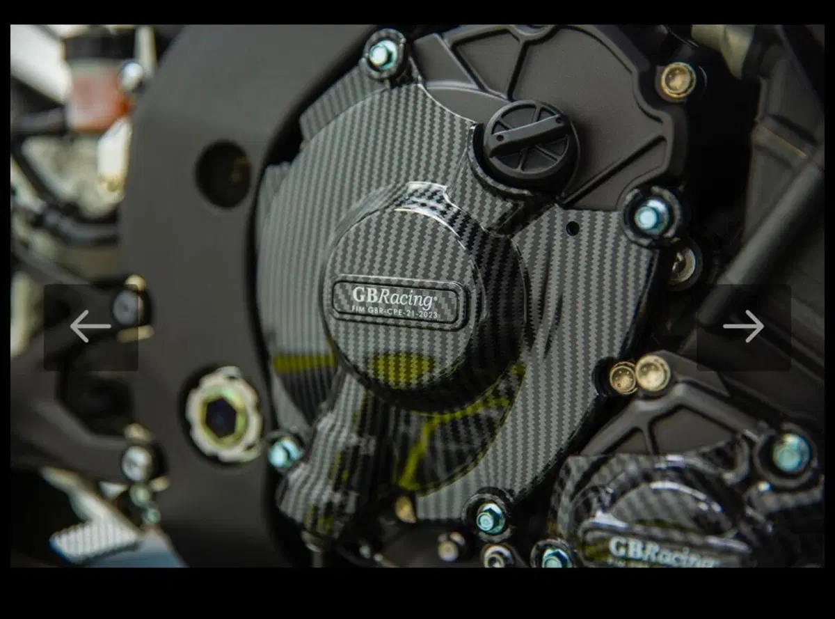 Yamaha YZF R1M (2020 - 25) (4)