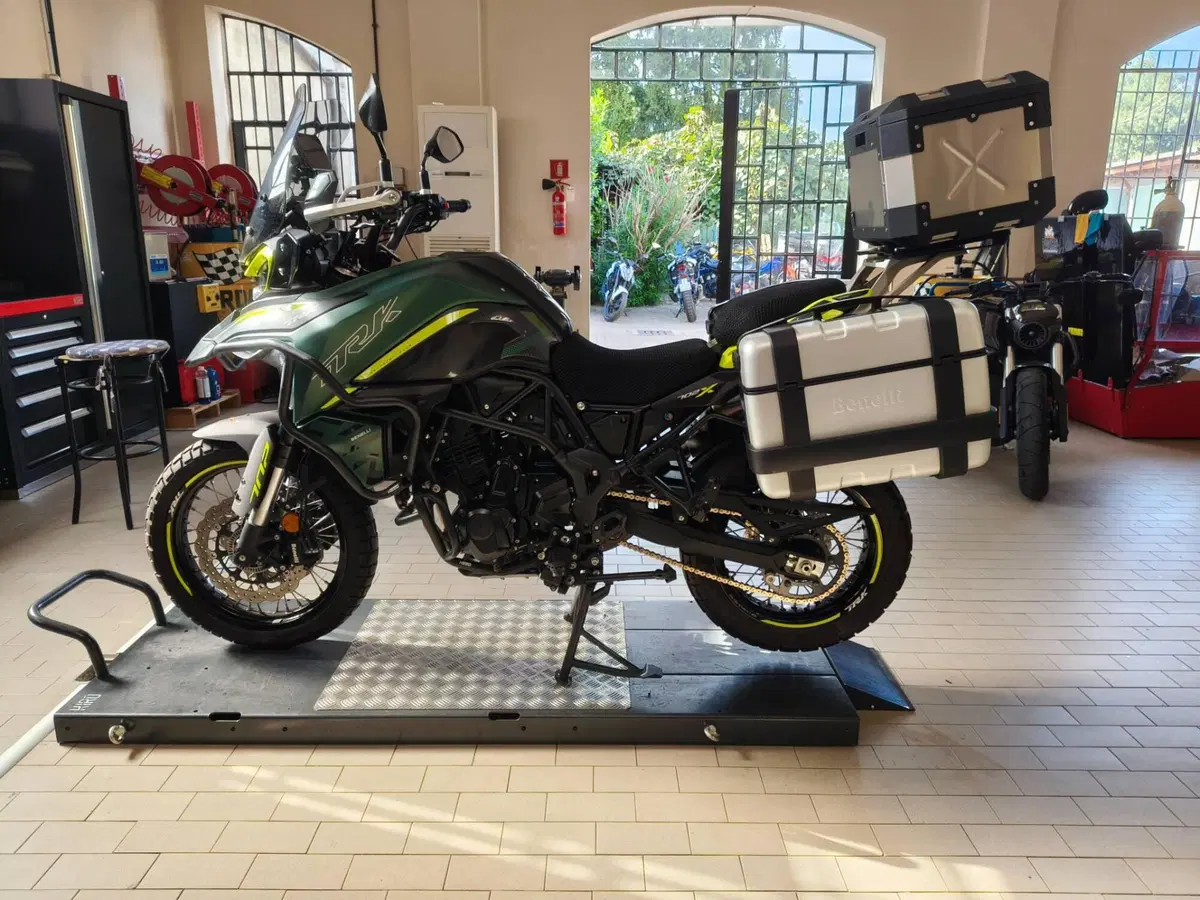 Benelli TRK 702X (2023 - 25)
