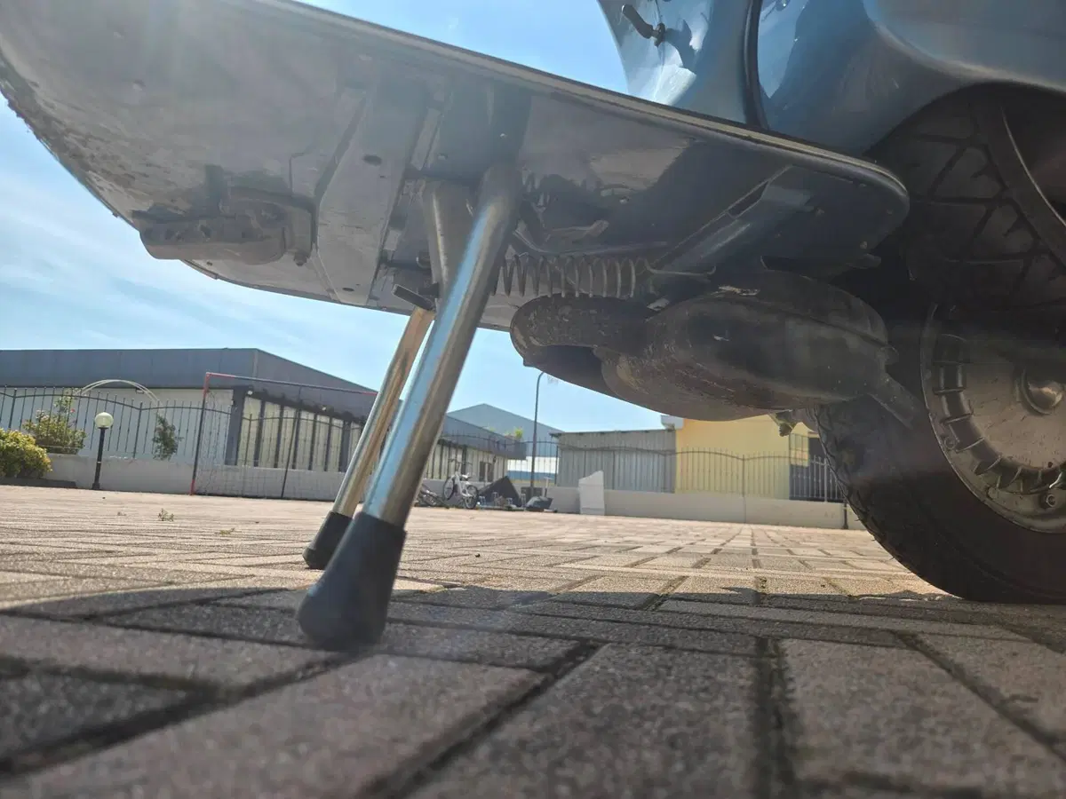 Vespa PX 125E (2)