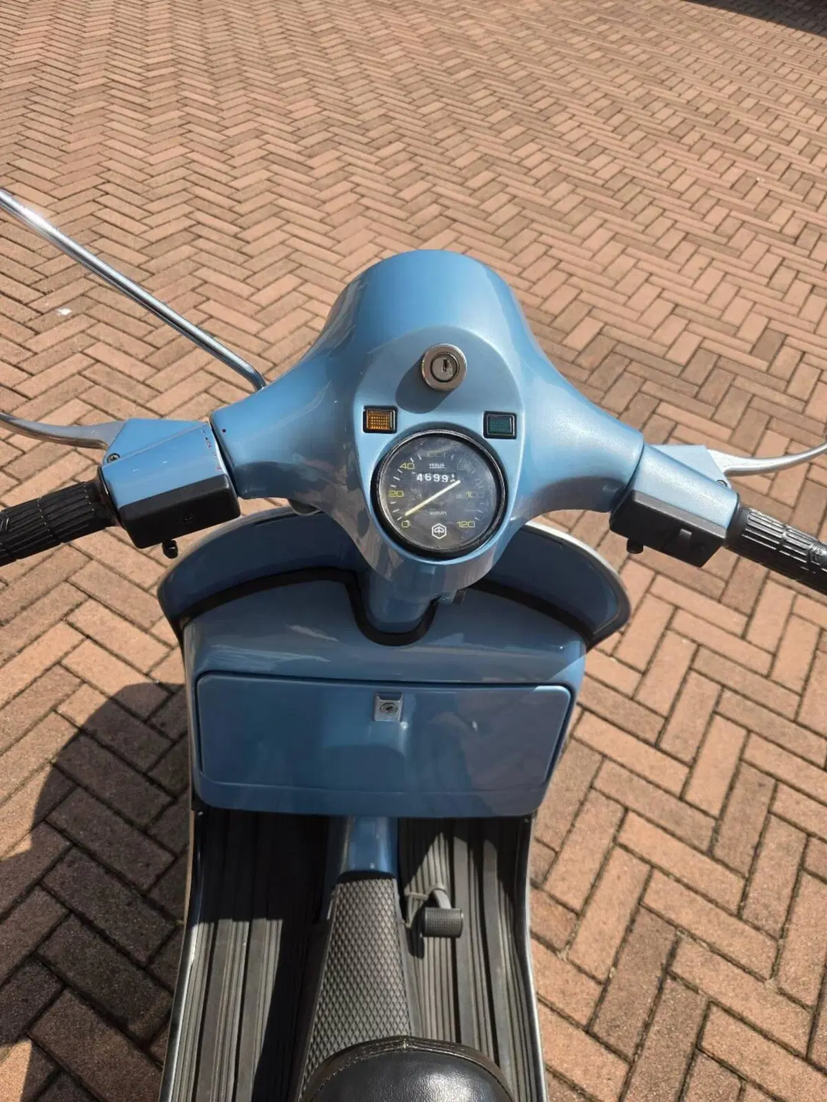 Vespa PX 125E (9)