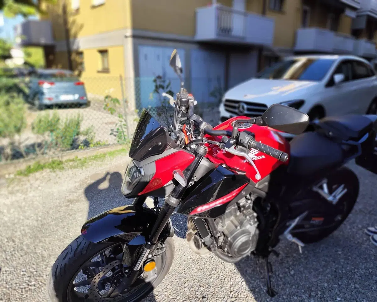 Honda CB 500 Hornet (2024 - 25) (11)
