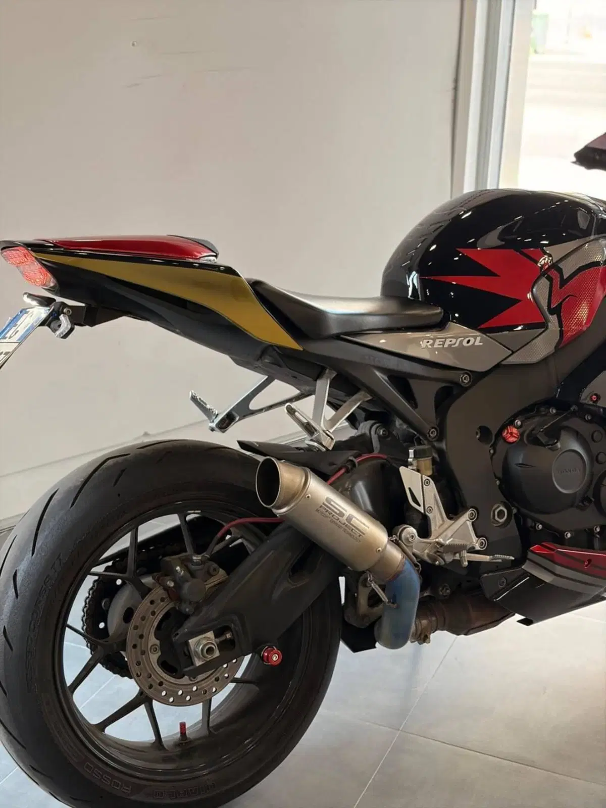 Honda CBR 1000 RR Fireblade (2012 - 16) (3)
