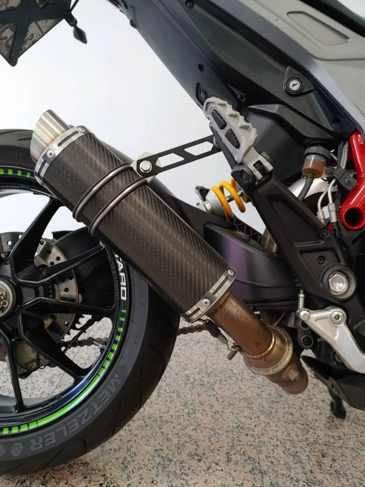 Ducati Hypermotard 821 (2013 - 15) (9)