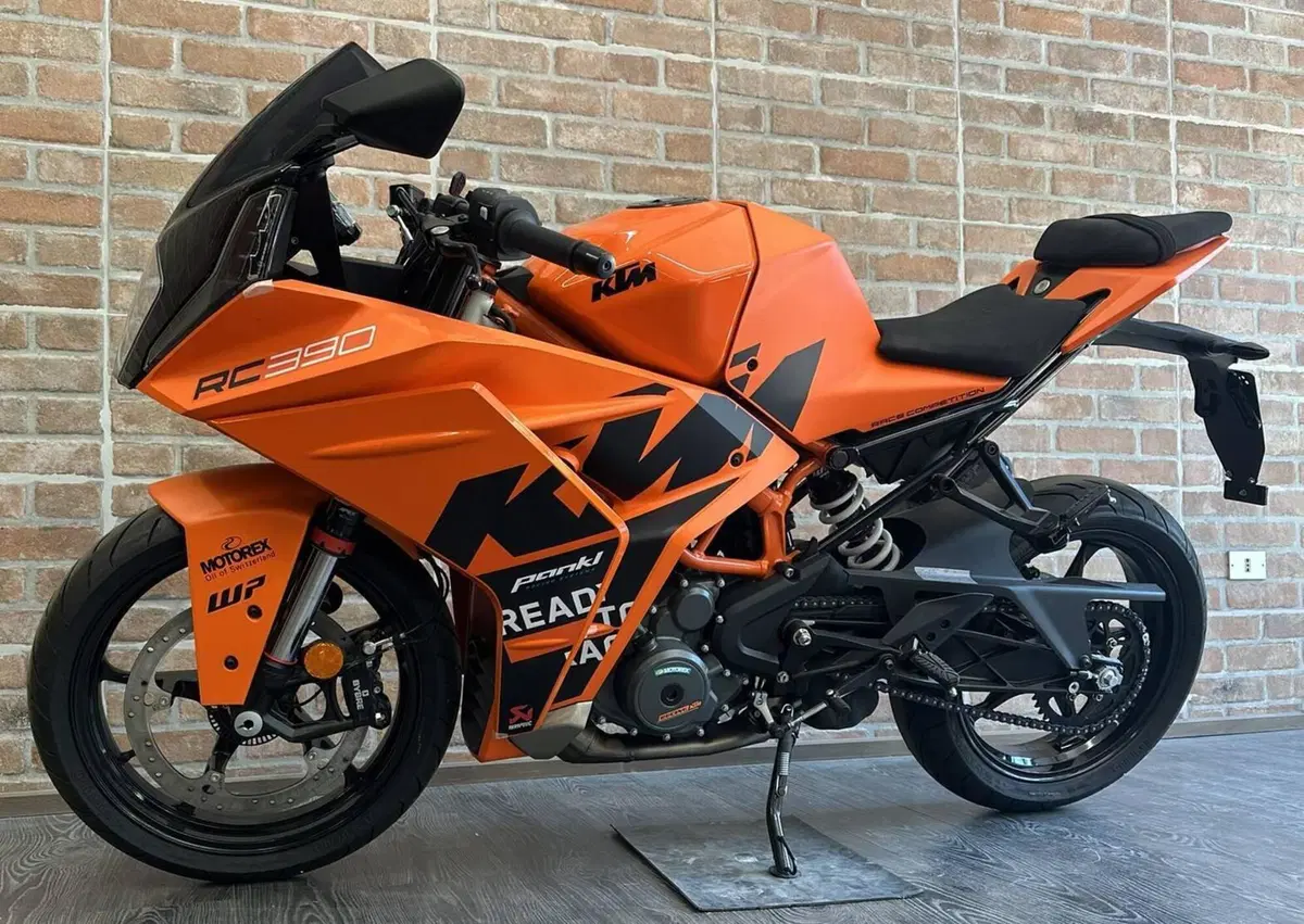 KTM RC 390 (2022 - 26) (10)