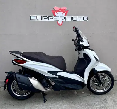 Piaggio Beverly 400 ABS-ASR (2021 - 24) usata