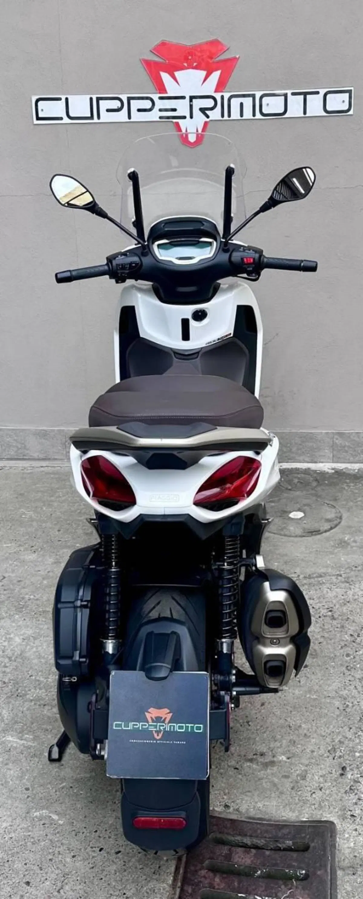 Piaggio Beverly 400 ABS-ASR (2021 - 24) (5)