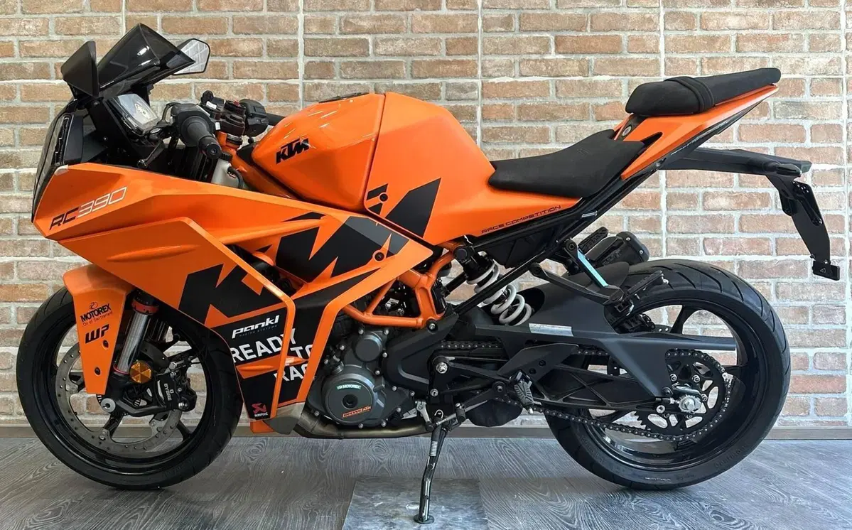 KTM RC 390 (2022 - 26) (14)