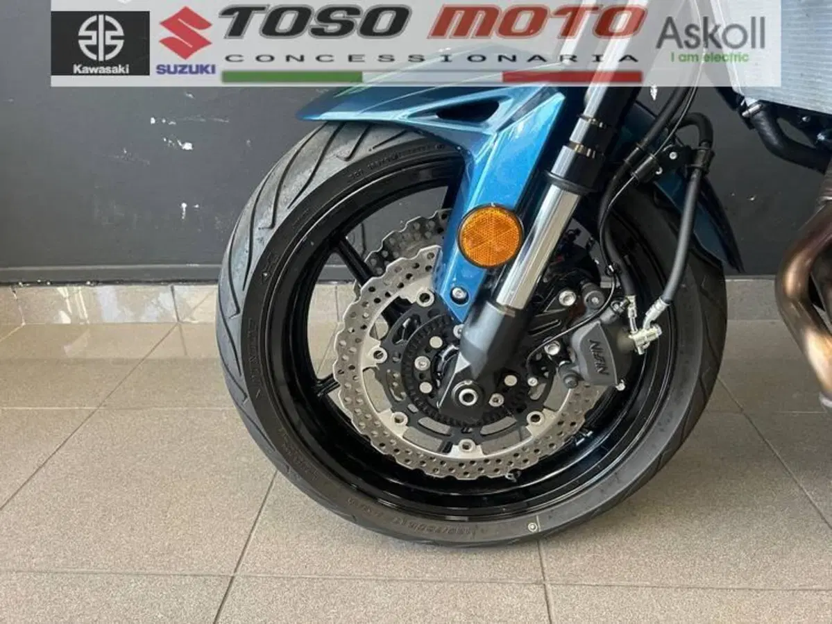 Kawasaki Versys 650 Tourer (2025 - 26) (8)