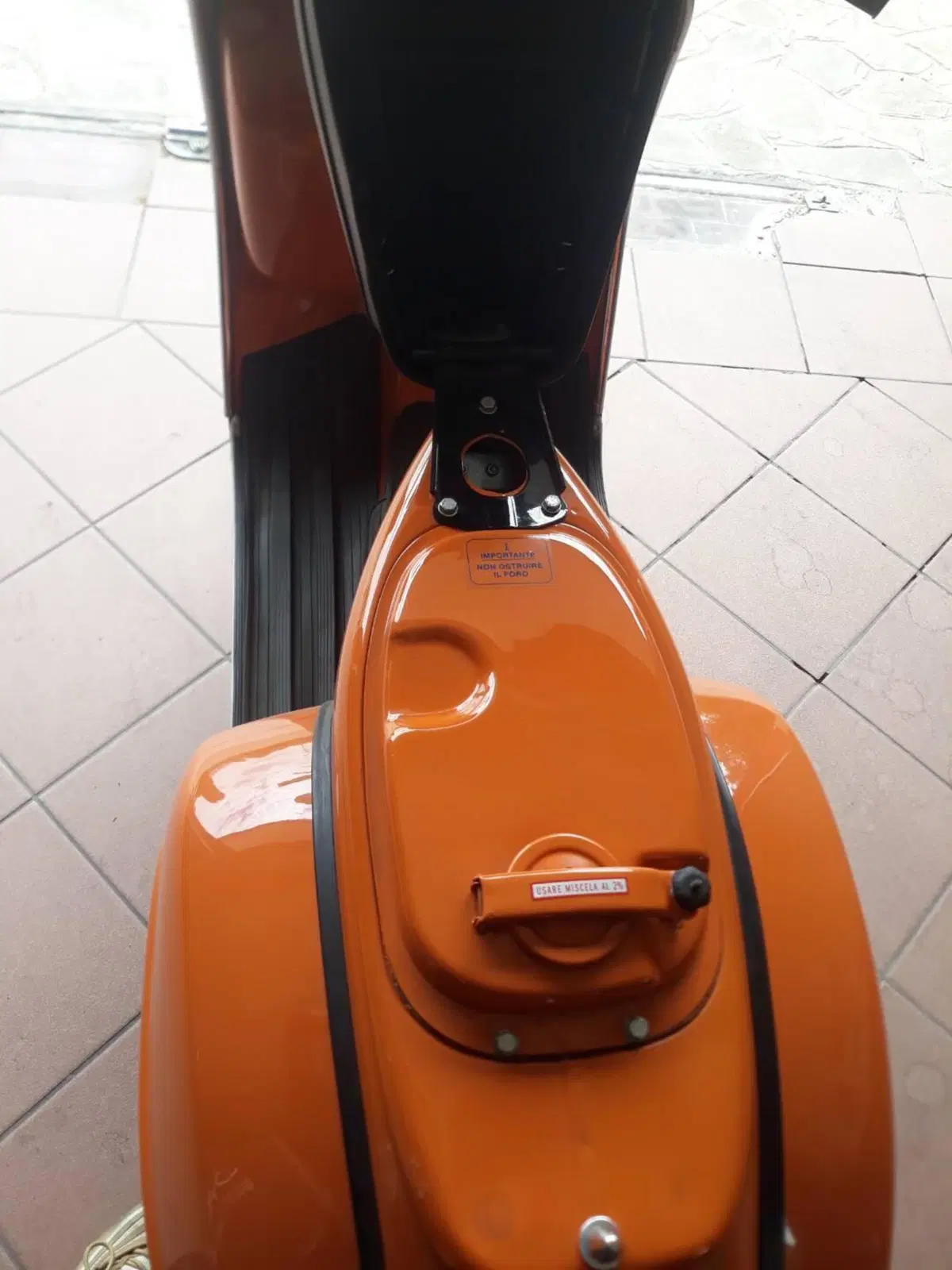 Piaggio VESPA RALLY 200 (6)