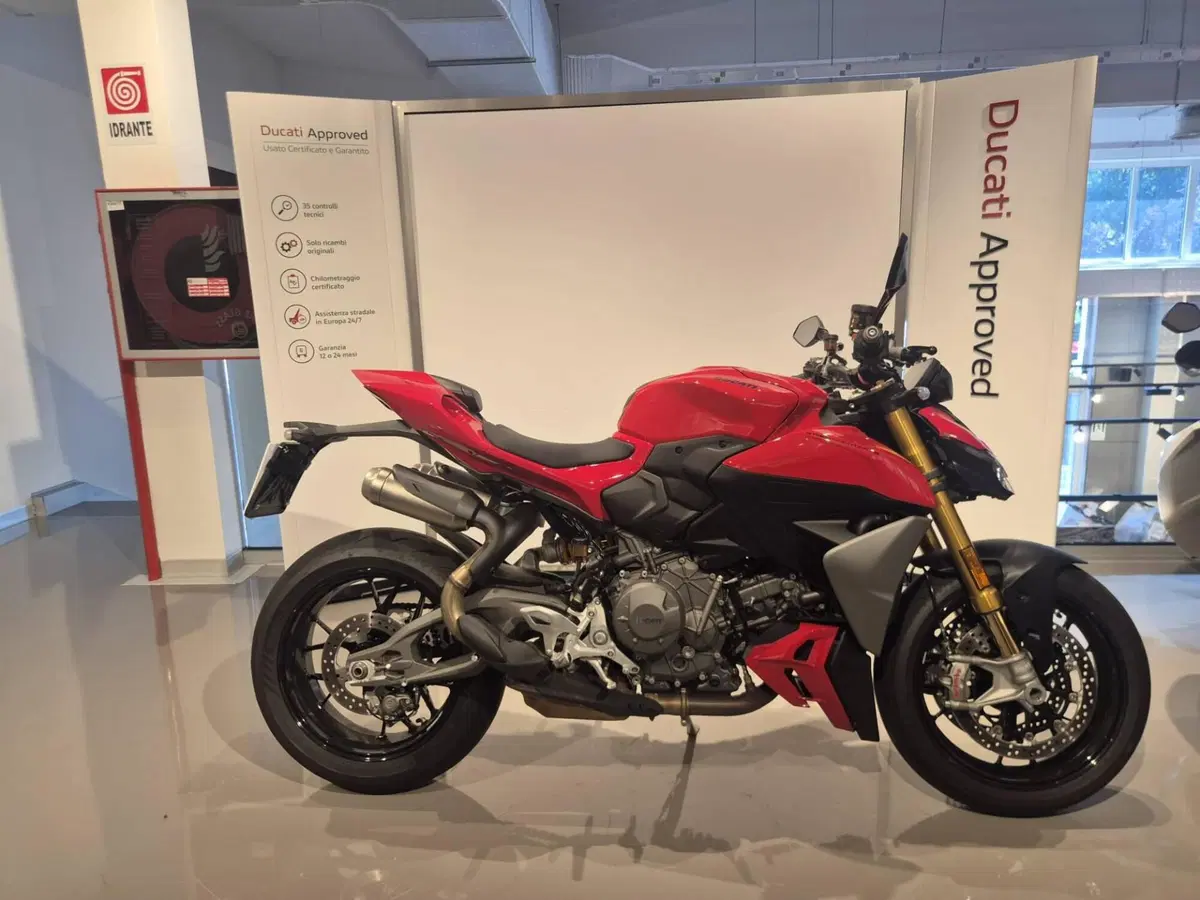 Ducati Streetfighter V2 S (2025 - 26) (2)