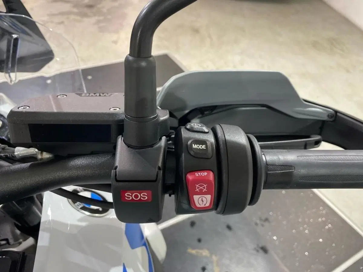 Bmw R 1300 GS (2023 - 26) (8)