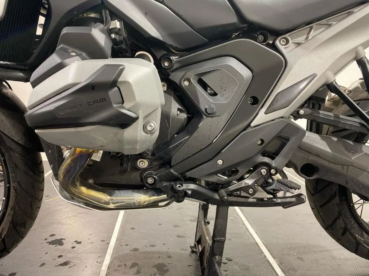 Bmw R 1300 GS (2023 - 26) (13)