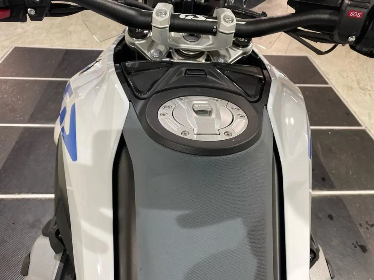 Bmw R 1300 GS (2023 - 26) (9)