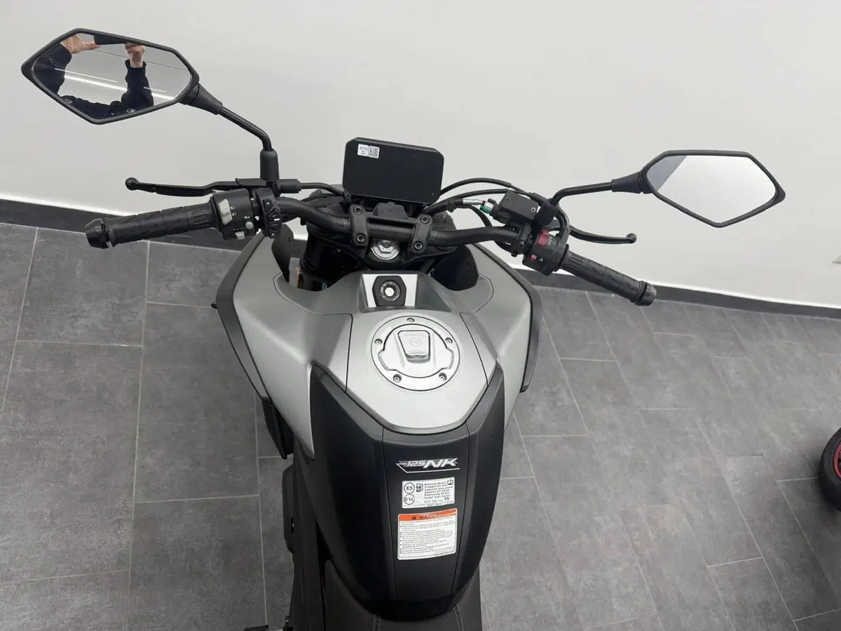 CFMOTO 125NK (2025 - 26) (7)