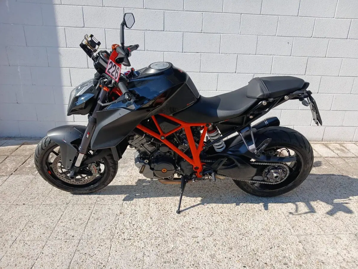 KTM 1290 Super Duke R ABS (2014 - 16) (2)