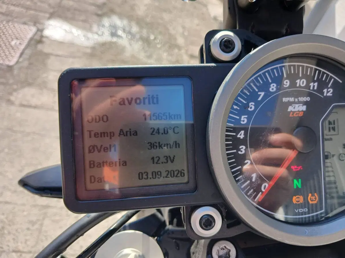 KTM 1290 Super Duke R ABS (2014 - 16) (6)