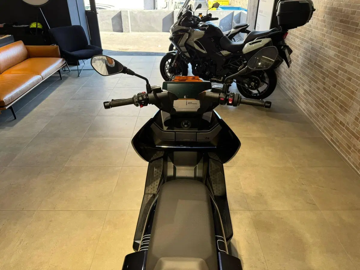 Bmw CE 04 (2021 - 25) (14)