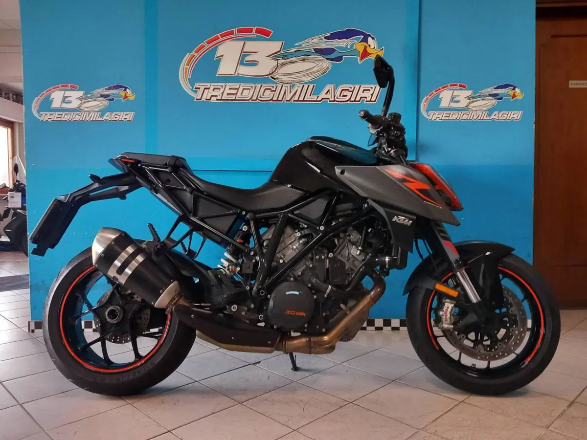 KTM 1290 Super Duke R (2019)