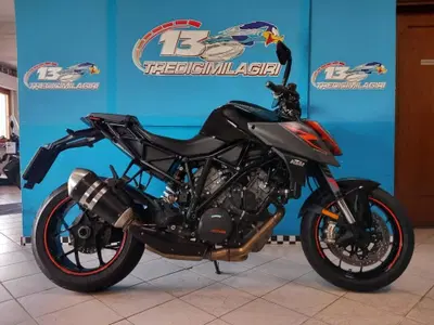 KTM 1290 Super Duke R (2019) usata