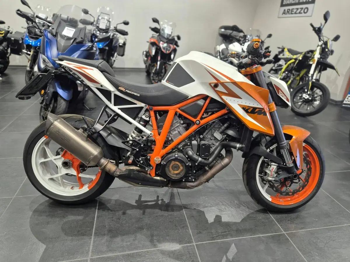 KTM 1290 Super Duke R Special Edition ABS (2016)