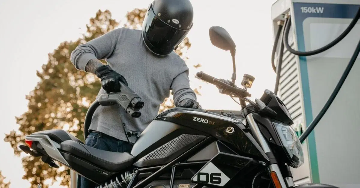 Zero Motorcycles, arriva la ricarica rapida DC. E s&igrave;, anche sulle moto gi&agrave; in garage