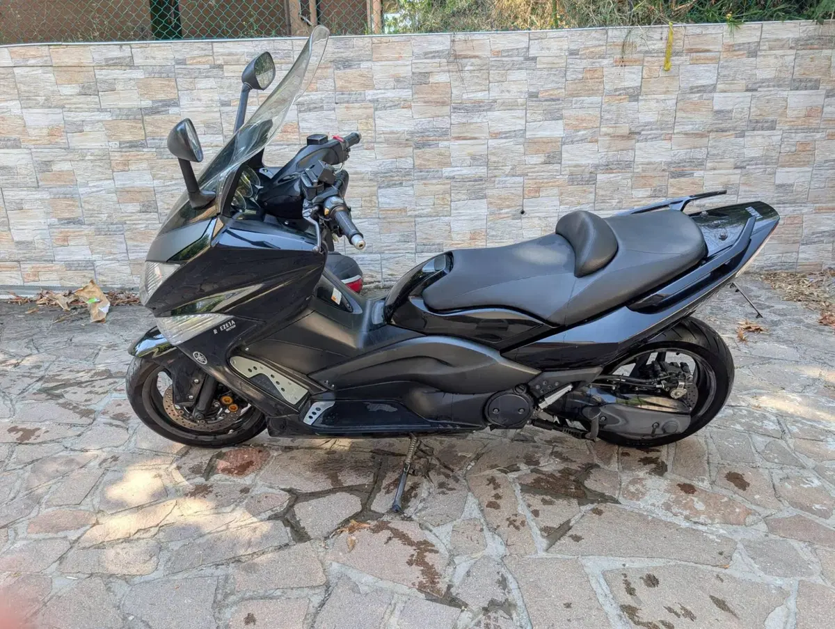 Yamaha T-Max 500 (2008 - 12) (2)