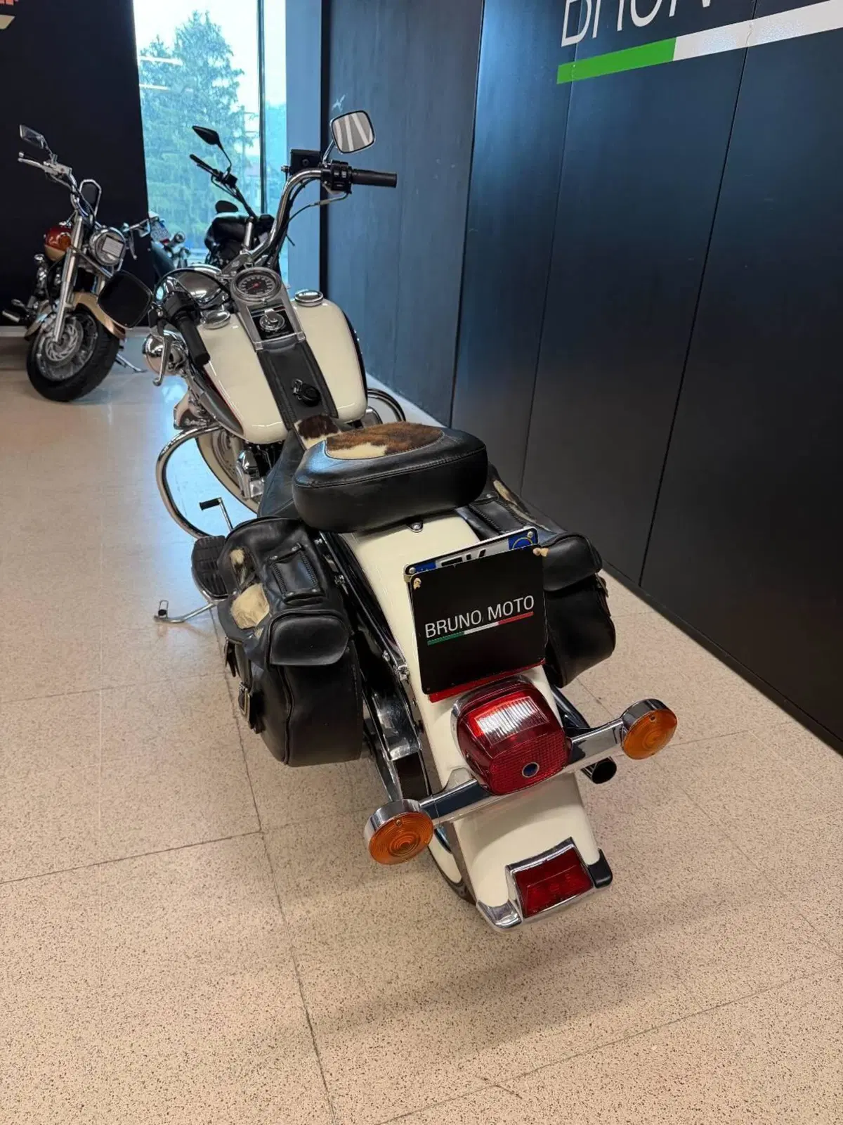 Harley-Davidson 1340 Heritage Classic (1984 - 98) - FLSTC (6)
