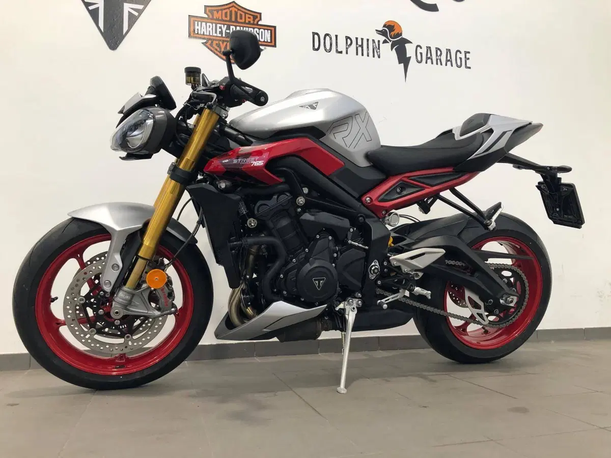 Triumph Street Triple 765 RX (2026) (6)