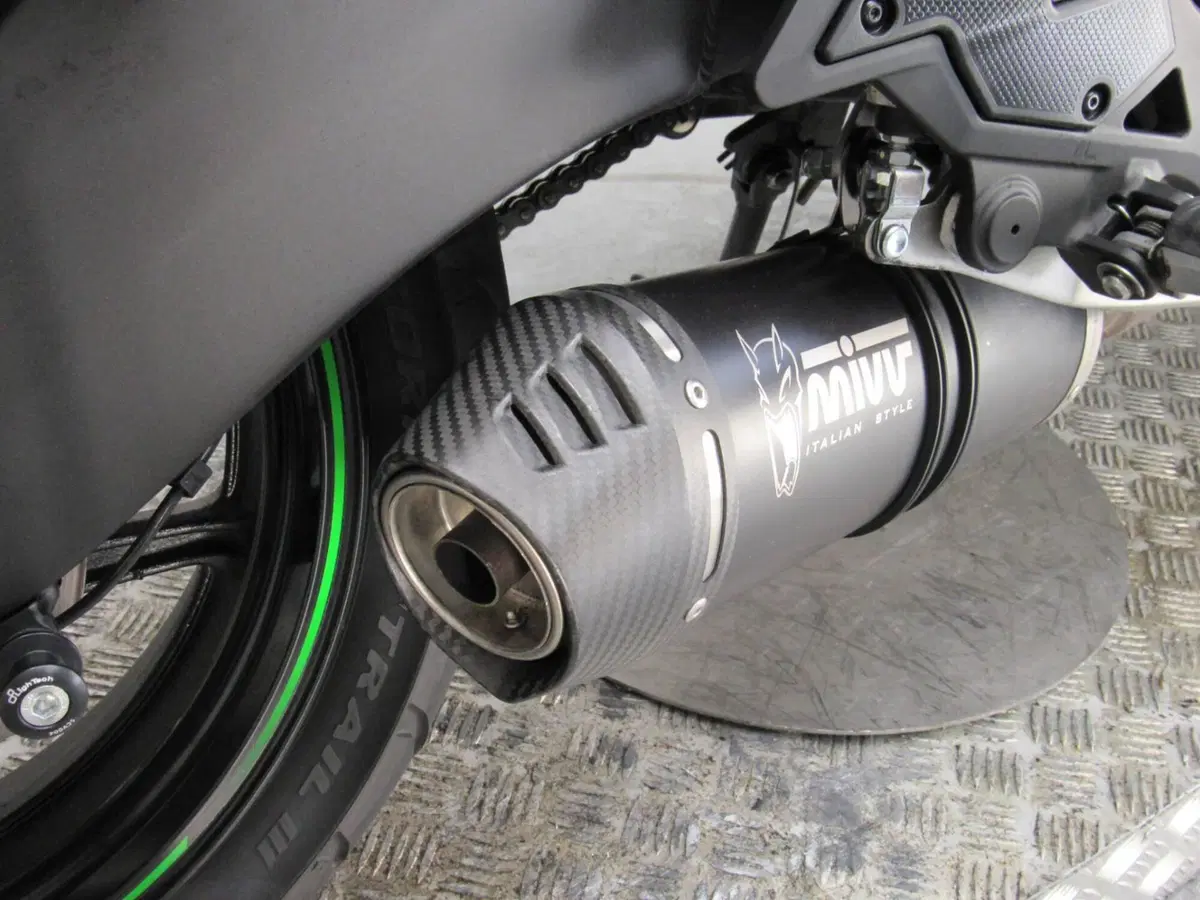 Kawasaki Versys 650 (2021 - 24) (10)