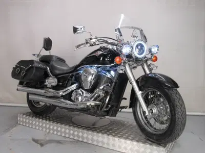 Kawasaki Vulcan VN 900 Classic (2006 - 10) usata