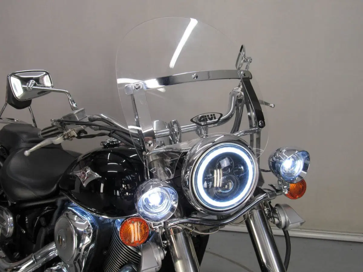 Kawasaki Vulcan VN 900 Classic (2006 - 10) (10)
