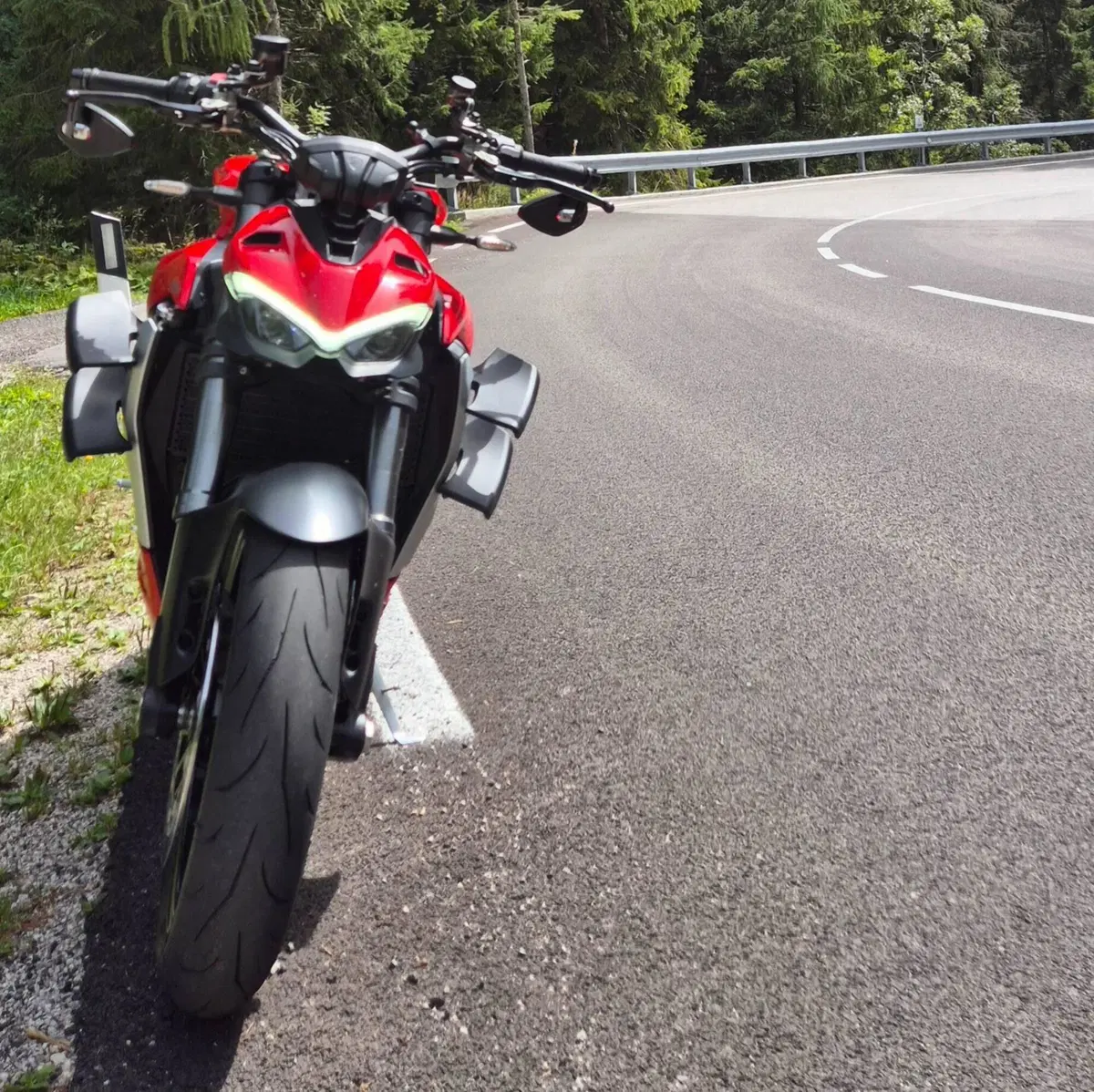 Ducati Streetfighter V2 (2022 - 24) (5)